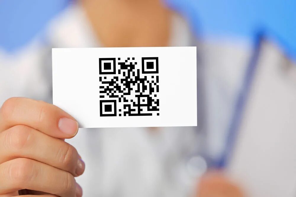 Qr код одежды. Визитка с QR кодом. QR код лекарства. Визитка врача с QR кодом. QR коды в медицине.