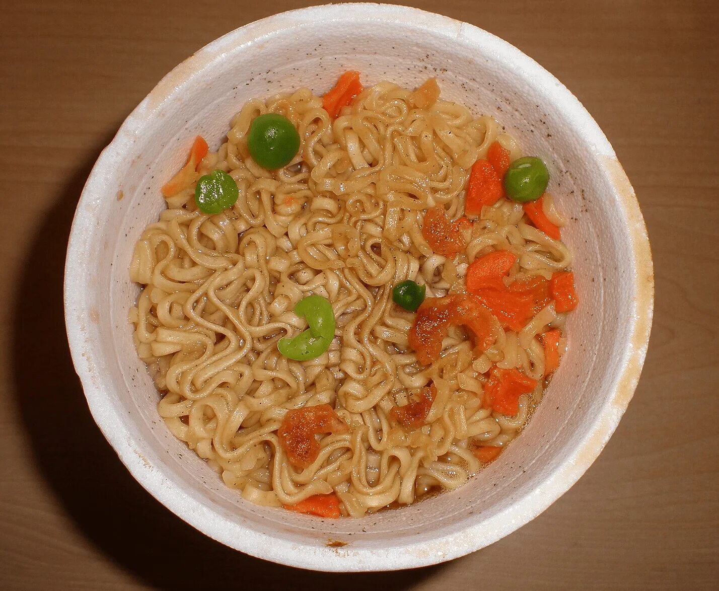 Индекс лапши. Nissin Cup Noodles Shrimp. Лапша кап нудл. Лапша Cup Ramen 90е. Лапша Cup Noodles 90е.