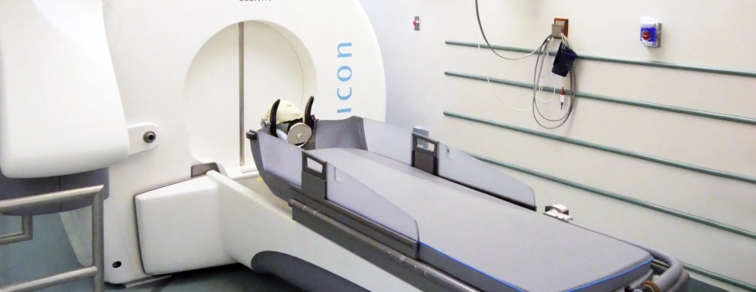 Гамма нож метастаз. Гамма нож в казахстане астана. гамма нож омск. gamma knife frame.