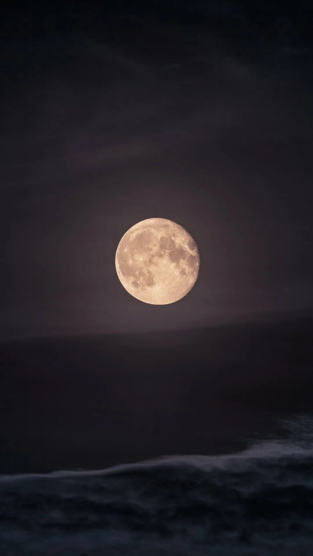 Лу. Полнолуние на телефон. Полнолуние на телефон. Полная луна. Moon luna фулл.