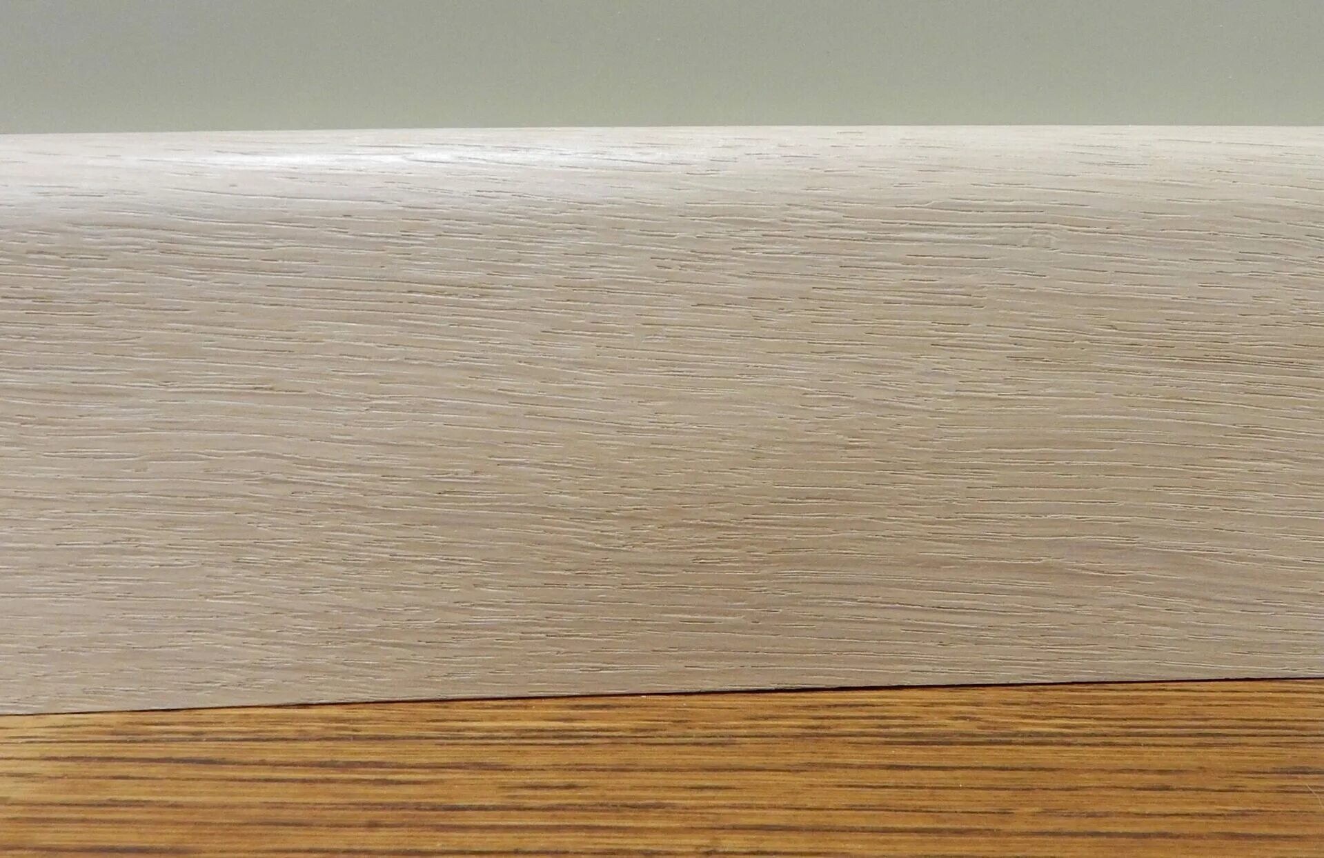 плинтус напольный цвет дуб. плинтус напольный цвет дуб. плинтус напольный шпон 58 мм 2. 5 м цвет ливорно. Ideal 2,5м "дуб светлый" /40 (дуб свт).