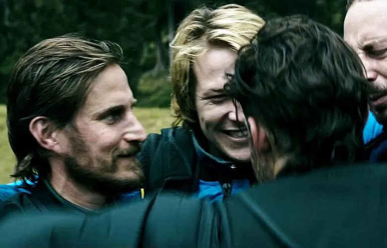 На гребне волны отзывы. Point Break 2015. Хит Леджер на гребне волны. На гребне волны 1991. Бодхи на гребне волны.