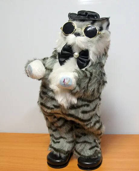 Кот базилио музыкальная игрушка. Музыкальные поющие и танцующие игрушки. Поющий кот игрушка. Поющий кот игрушка. Поющий кот игрушка.