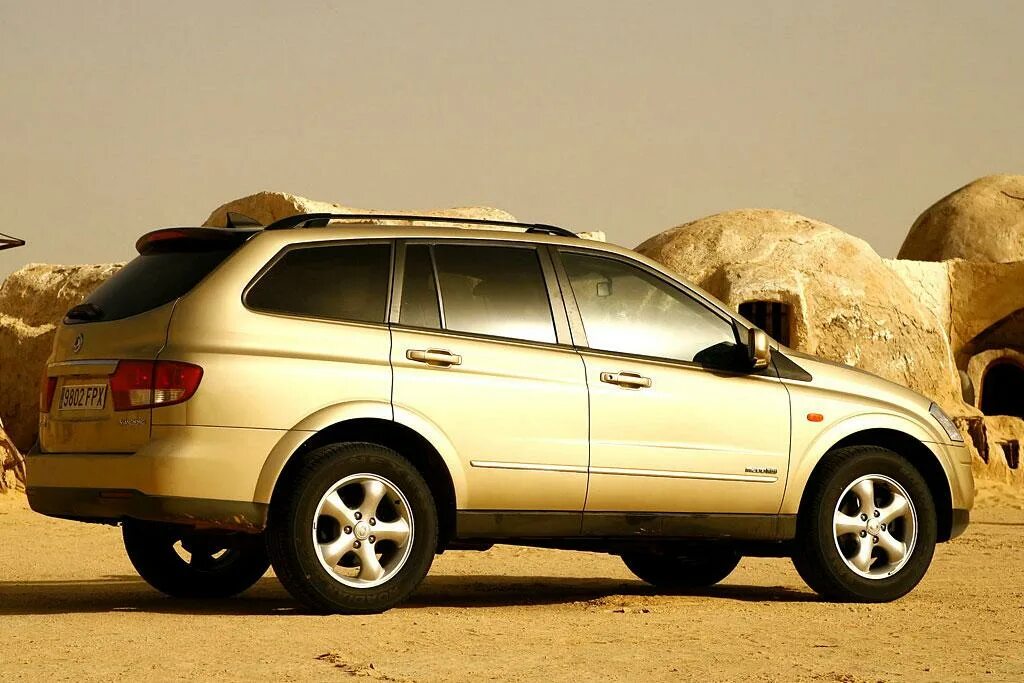 Саньенг Кайрон. SSANGYONG Kyron 2007. Саньенг енг Кайрон. SSANGYONG Kyron 2004.