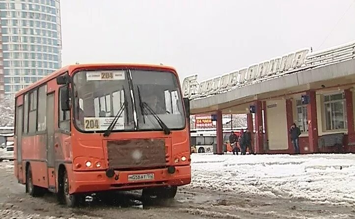 230 Кстово Сенная. Автостанция Сенная Нижний Новгород автобусы 1990 года. Автовокзал на Сенной площади. Автостанция сенная нижний новгород