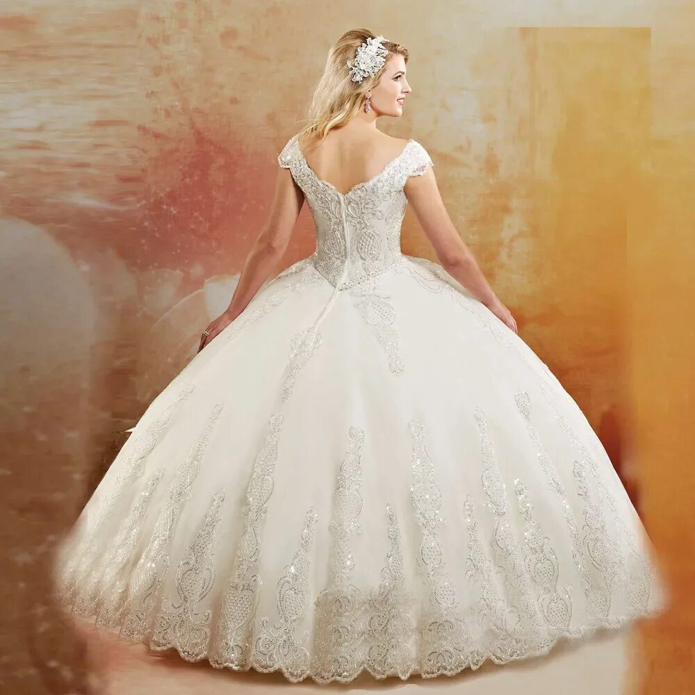 шикарные платья на выпускной. шикарные бальные платья. очень пышный. свадебные платья пышные. пышные платья.