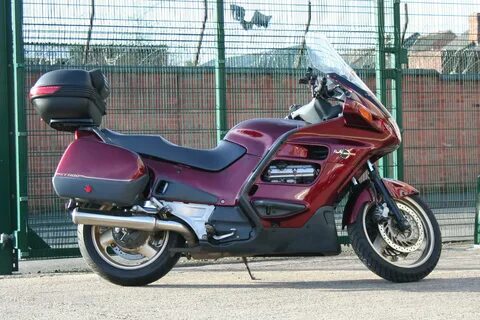 St 1100