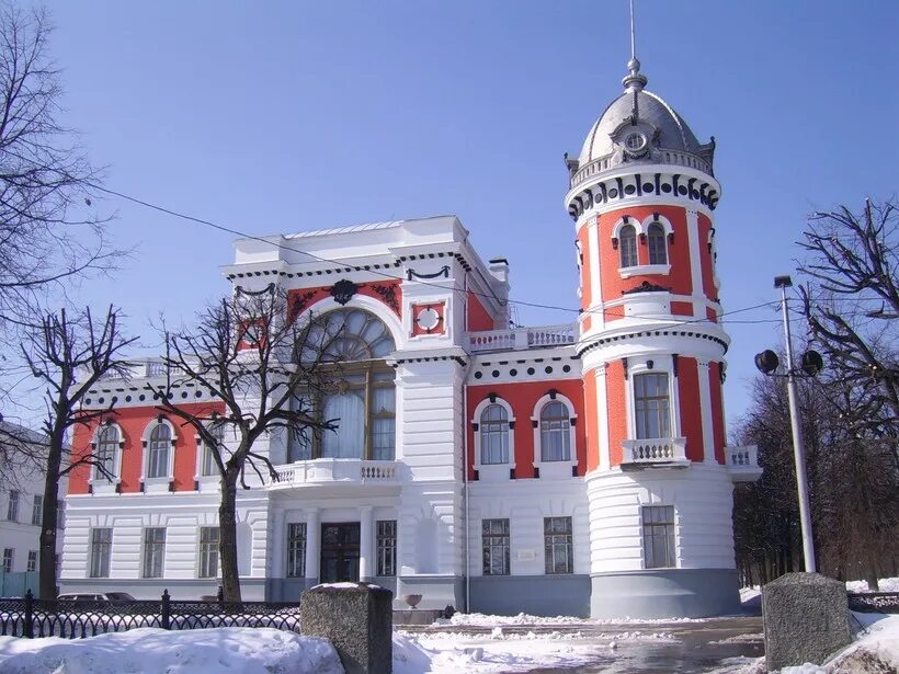 Музеи города ульяновска. Краеведческий музей ульяновск. Ульяновская область краеведческий музей. Краеведческий музей ульяновск. Музеи города ульяновска.