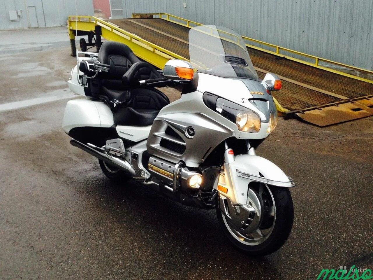 Goldwing 1800. Honda Goldwing 1800. Хонда Голд Винг 2012. Honda Goldwing 1800 2012. Хонда Голд Винг 1800.