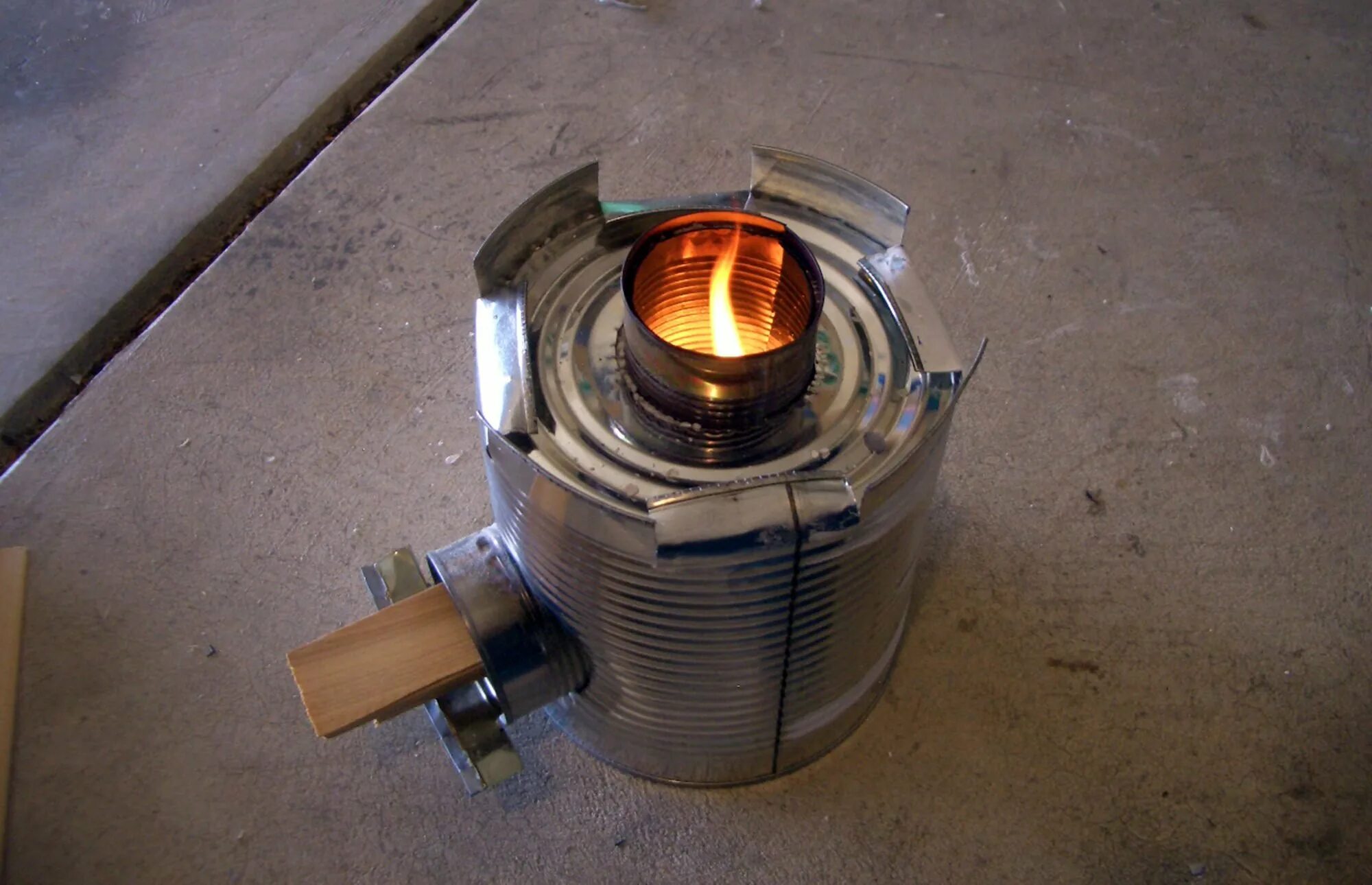 Rocket Stove печь. Печь ракета из консервной банки. Micro furnace обогреватель. Турбо горелка печка.