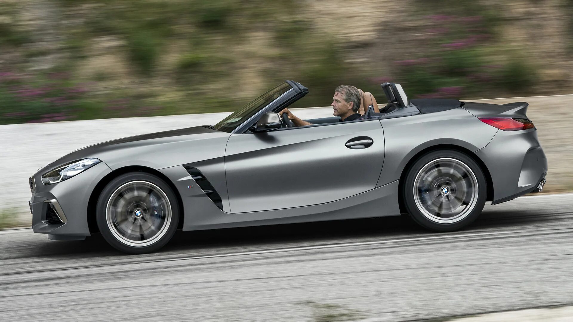 BMW z4 Roadster 2019. BMW z4 Roadster 2018. БМВ родстер z4 родстер. BMW z4 m40i. Бмв двухместная