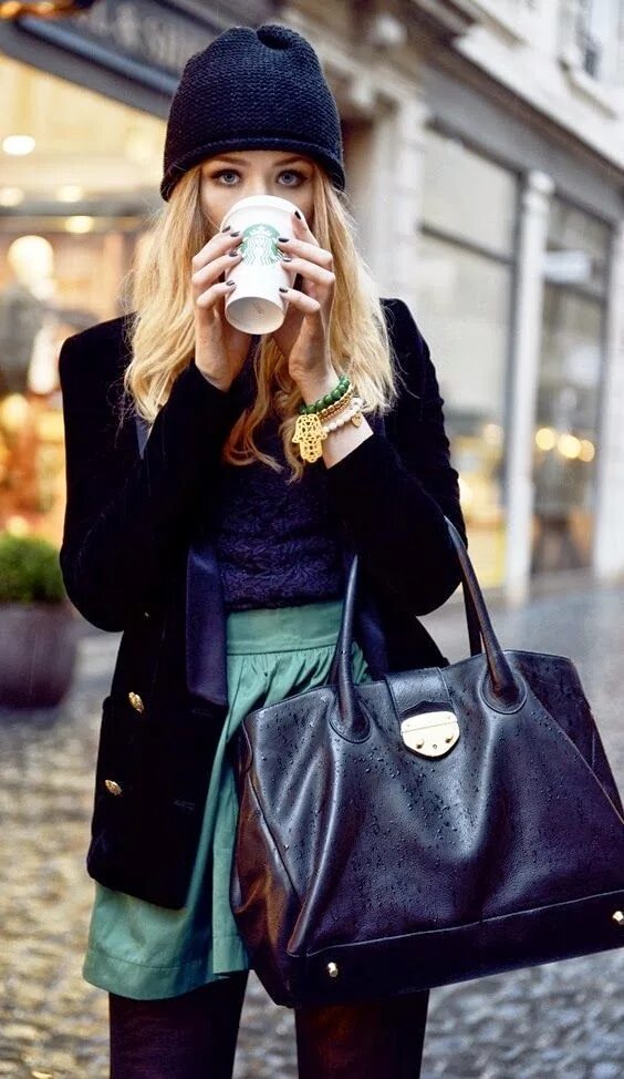 My look of the day. Шапка уличная мода. шапка street style premium. блондинка в стильной уютной одежде. l look cool.