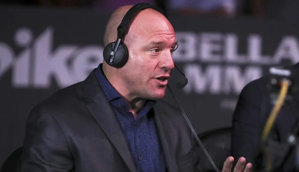 Комментаторы ufc. Joe rogan комментатор. джимми смит боец. комментаторы юфс. jimmy joe rogan.