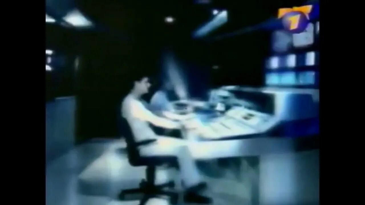 Орт местное время. Орт 1999 2000. студия орт 2001. орт анонс 1999. первый канал 2000 2001.