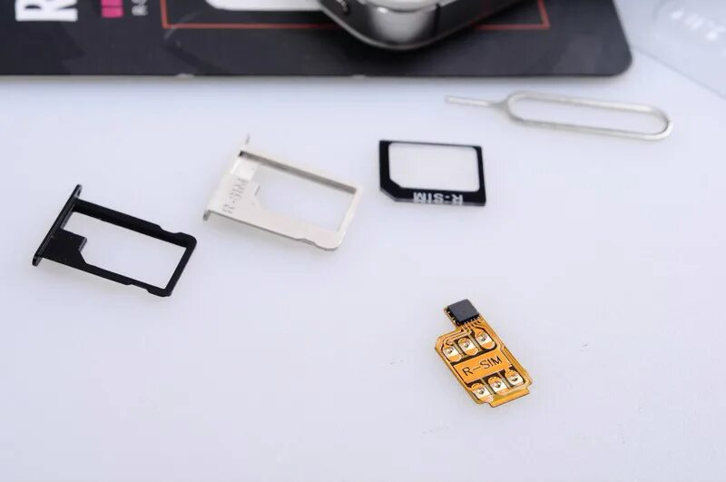 R sim iphone. Р симка на айфон 5 s. гевей сим для iphone. р симка для айфона 7. чип для симки под айфон 4.
