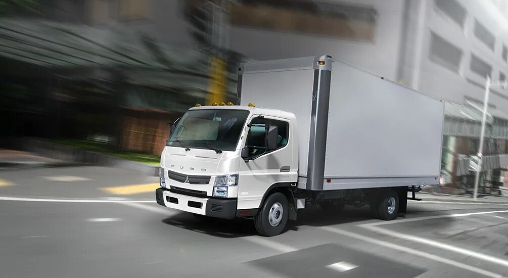 Грузовик митсубиси кантер. Fuso 5 тонник. Mitsubishi Fuso Canter рефрижератор. Митсубиси грузовой 5 тонн. Митсубиси Фусо 5 тонник.