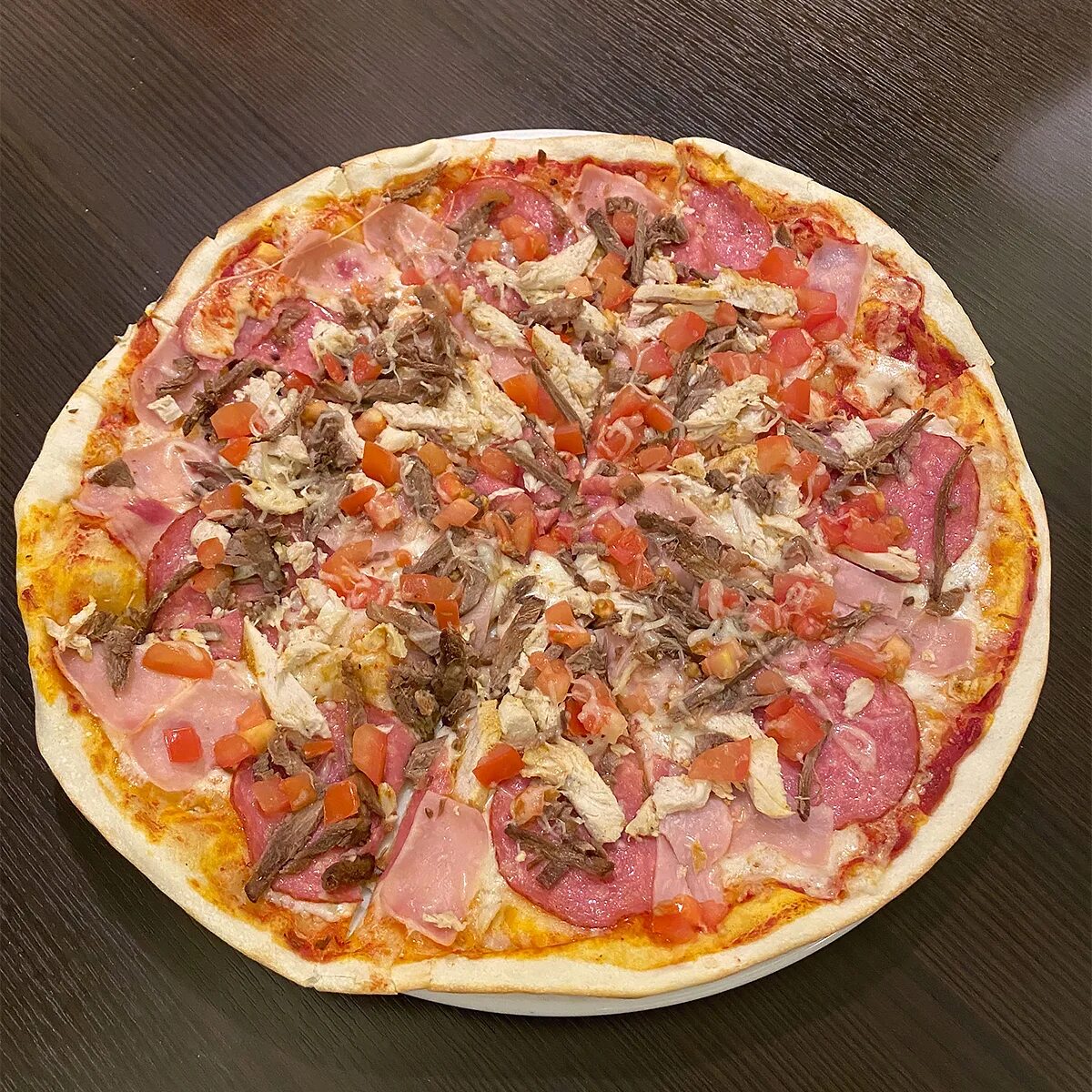 Заказать "Пицца Европейская" из Pizzaroni в Санкт-Петербурге через Яндекс Еду