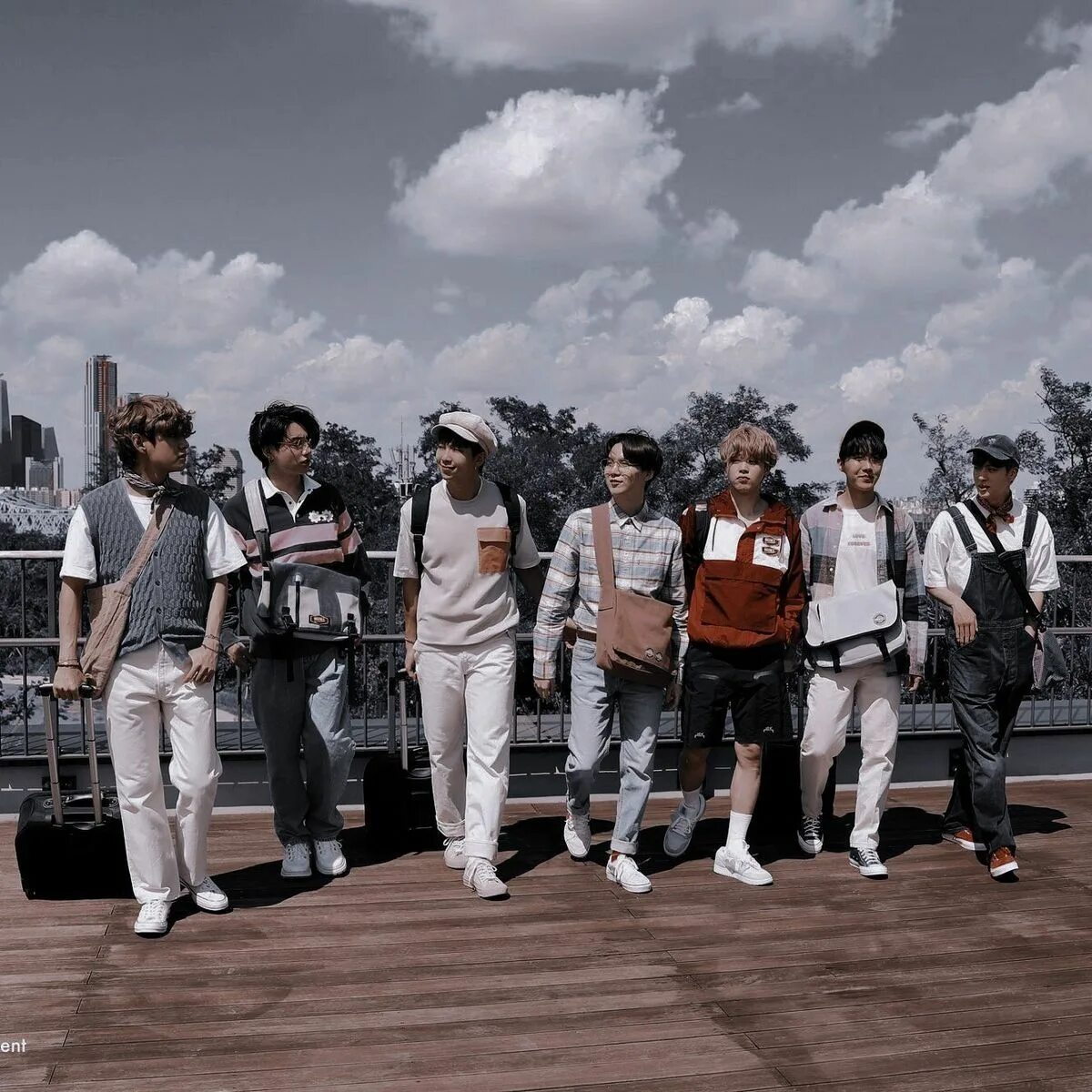 Бтс в белом доме 2022. Азия артист авардс 2019 бтс. Dispatch bts 2022. Бтс диспатч. Bts новости 2024 год.