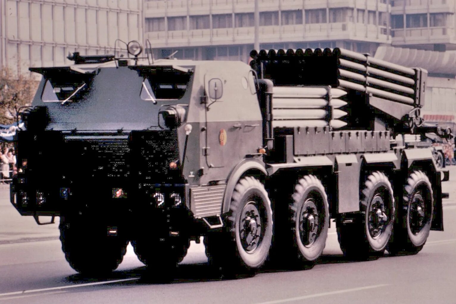 Рсзо чехии. Рсзо rm-70 vampire. рм 70 рсзо. rm-70 реактивная система залпового огня. rm-70 реактивная система залпового.