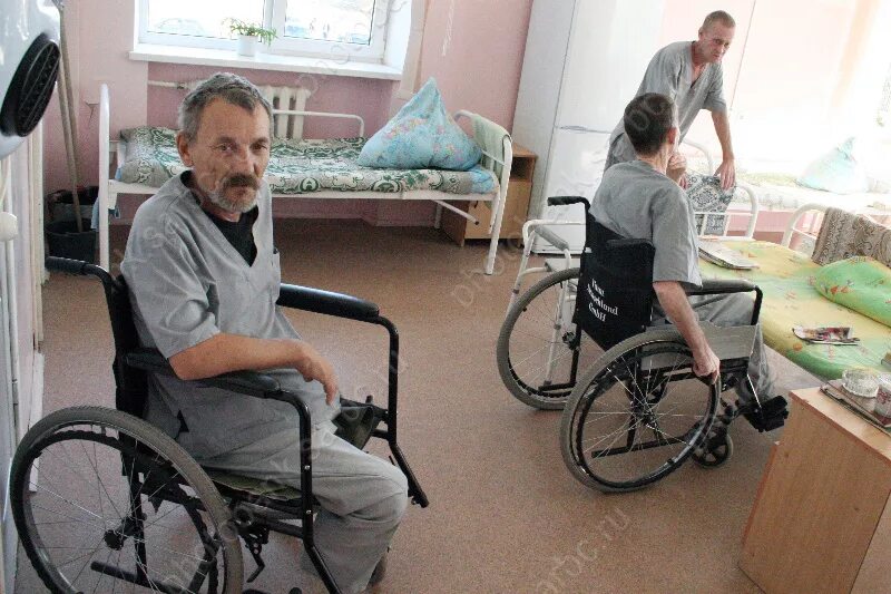 центр для бездомных людей. центр реабилитации бездомных. социальный приют для бездомных людей. реабилитация бездомных. реабилитационный центр для бездомных.