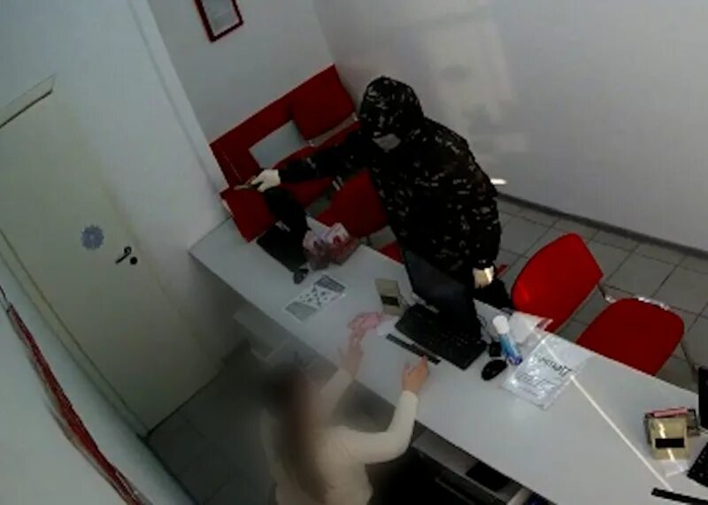 Вооруженное ограбление статья. Разбой. Разбойное нападение. 3 разбойных нападений. 3 разбойных нападений.