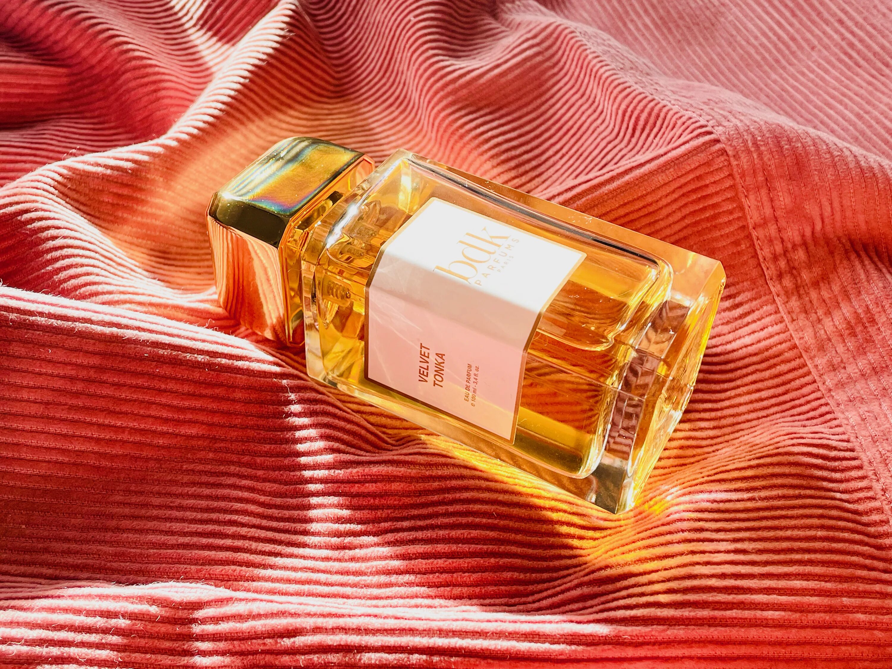 Vanille leather bdk parfums. Vanille leather bdk parfums. Vanille leather bdk parfums. Туалетная вода ваниль. Vanille leather bdk parfums.