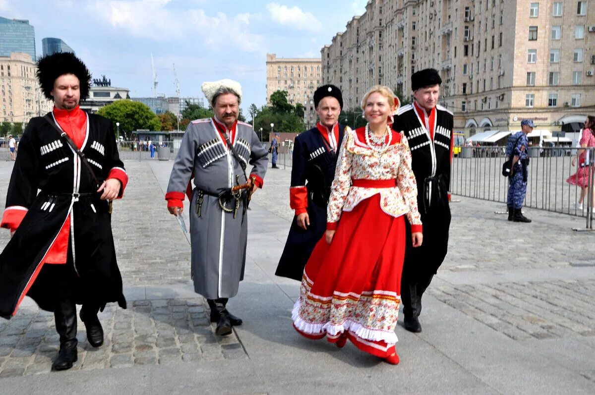 Народы Москвы. Нации России. Москва Национальная гуляния. Фестиваль культур народов России.