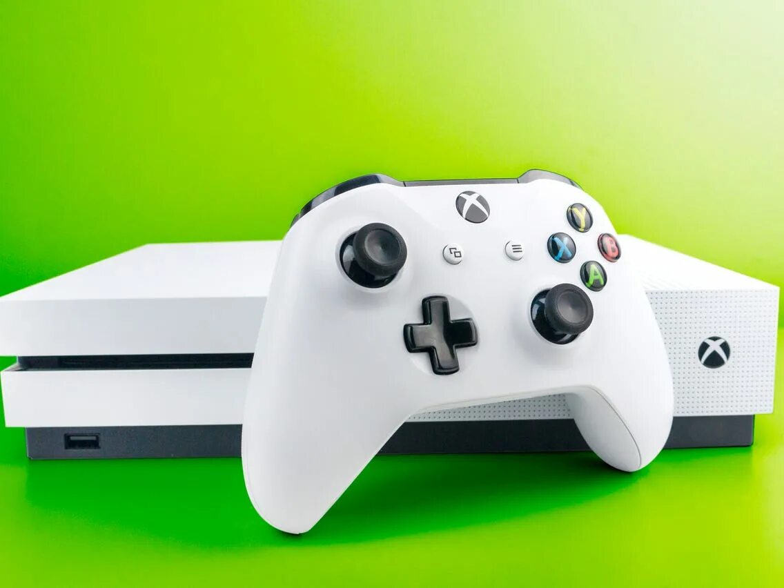 Xbox one s играем. Xbox 360 one. Хбокс Сериес s. Xbox one s. Xbox 360 и Xbox one.