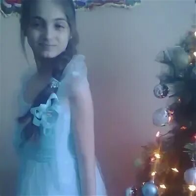 Лаура хитчингс. Дженифер коннелли однажды в америке. Лори лоран. Лори лоран. Мелани лоран 2019.