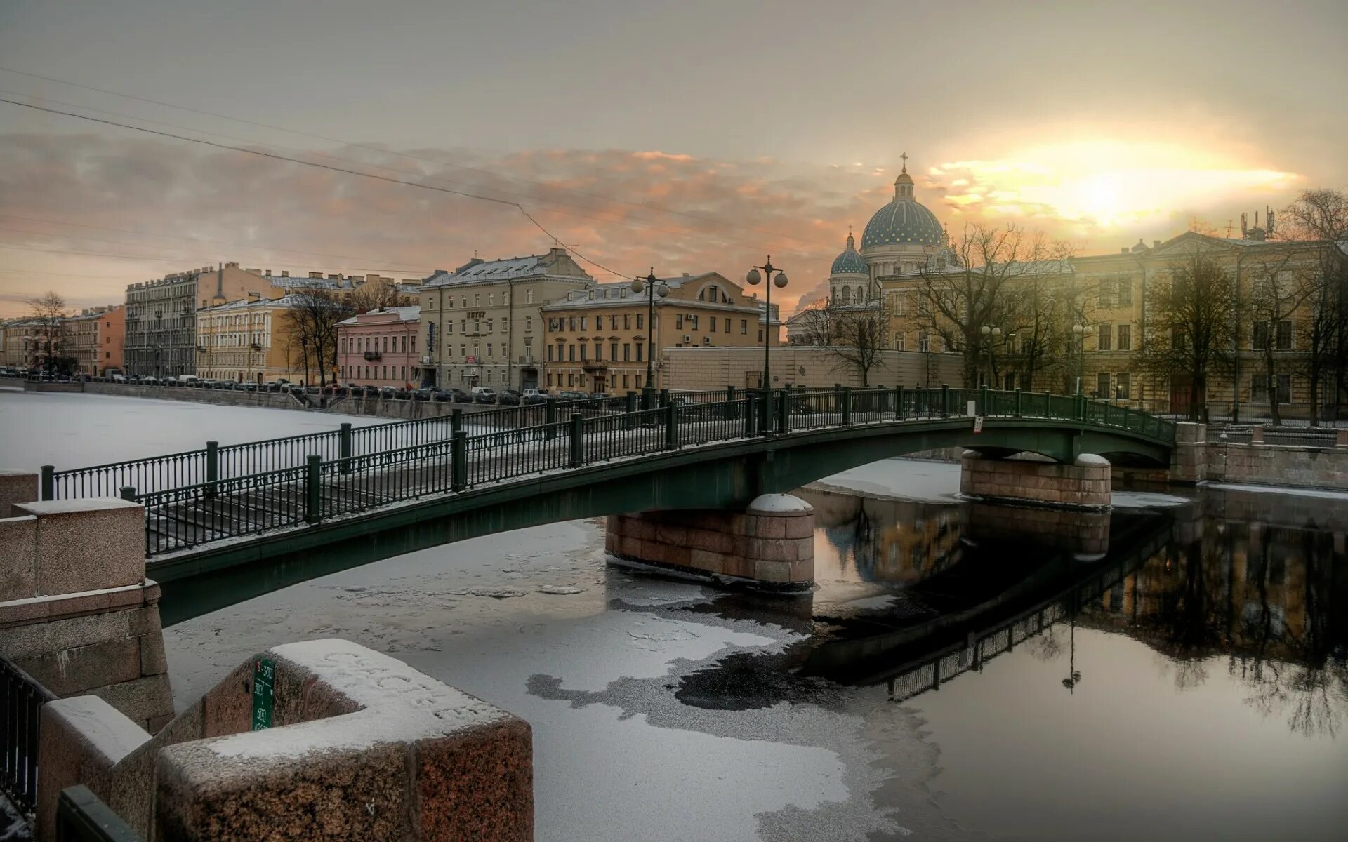 Набережная Фонтанки Санкт-Петербург. Семимостье в Санкт-Петербурге. Семимостье Питер зимой. Река Фонтанка.