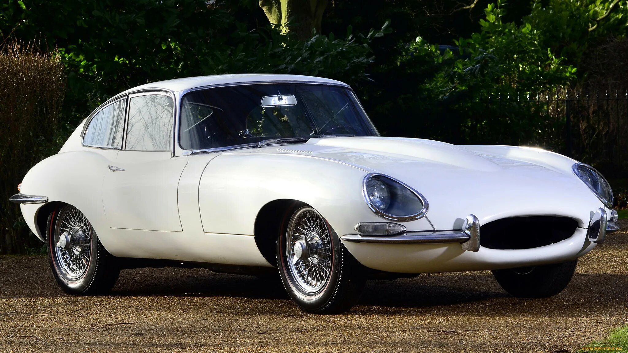 Ягуар e Type 1961. Jaguar e-Type 1961. Jaguar e-Type Coupe 1961. Ягуар e тайп.