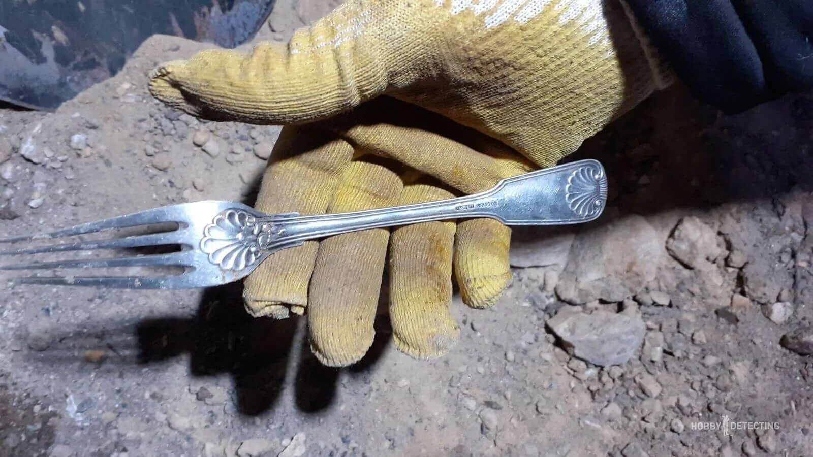 определяем находки