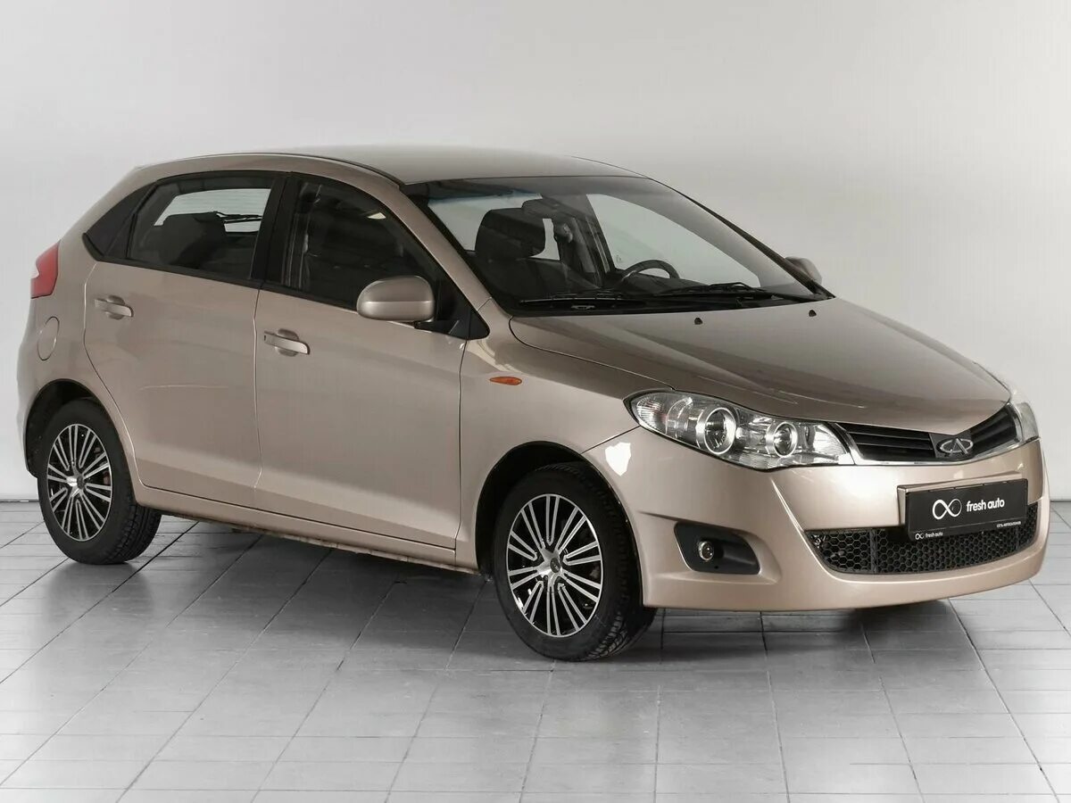 Сравнение Chery Very (A13) и Chevrolet Spark EV по характеристикам, стоимости по