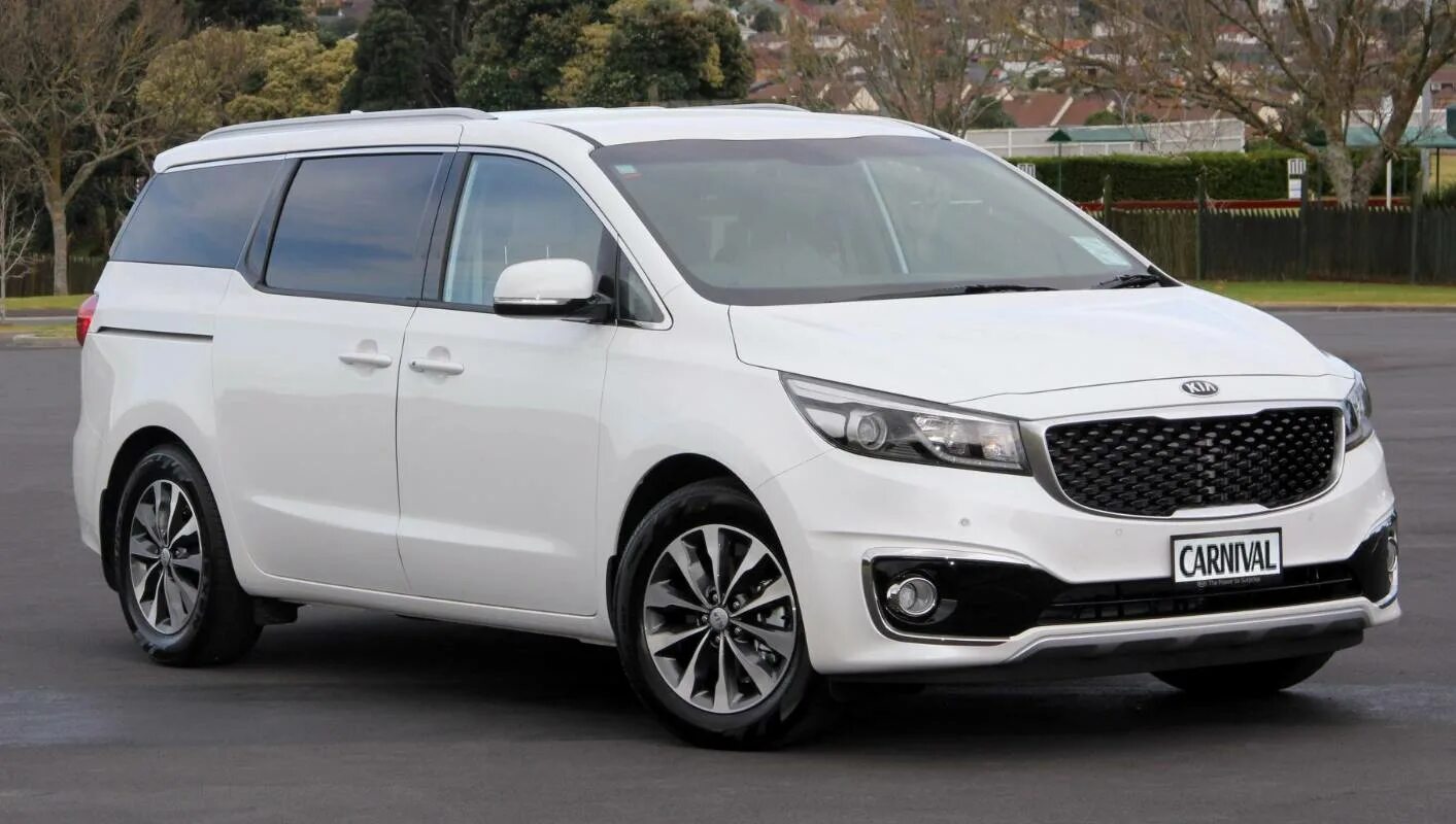 Купить новый карнивал. Kia Carnival gt. Kia Carnival 3. Kia Carnival 2018. Kia Carnival 2023.