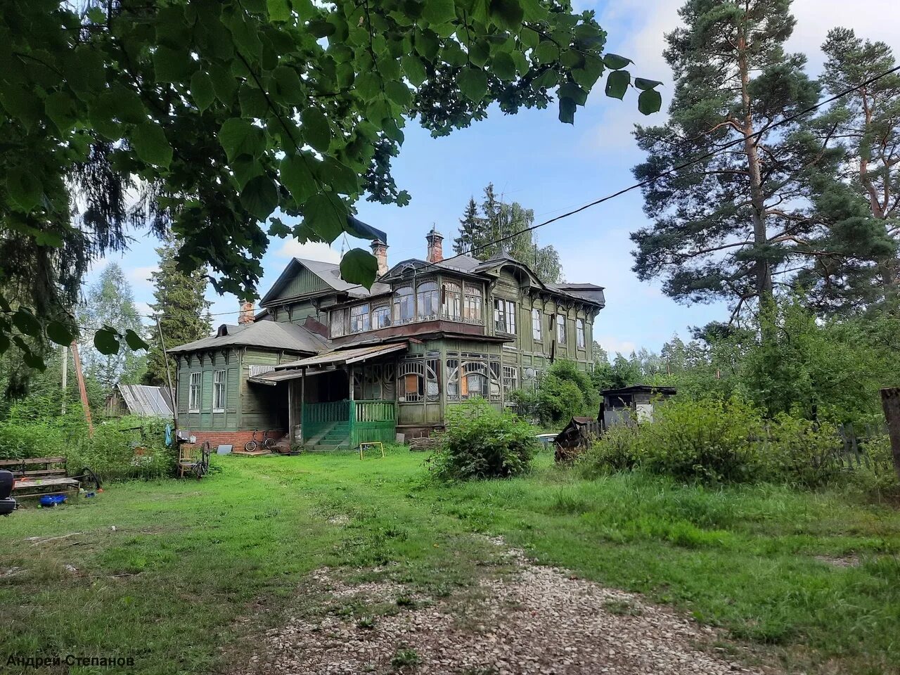 Особняк в вырице. Особняк кнорринга вырица. усадьба белинского вырица. дворец васильевых в вырице. дача кнорринга в вырице.
