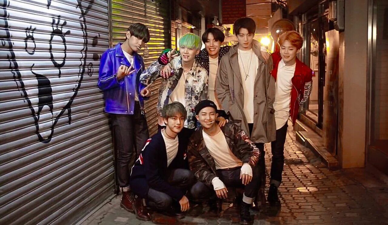 Bts run 1. Bts эра hyyh. бтс эра 2016. bts run era. бтс эра ран.