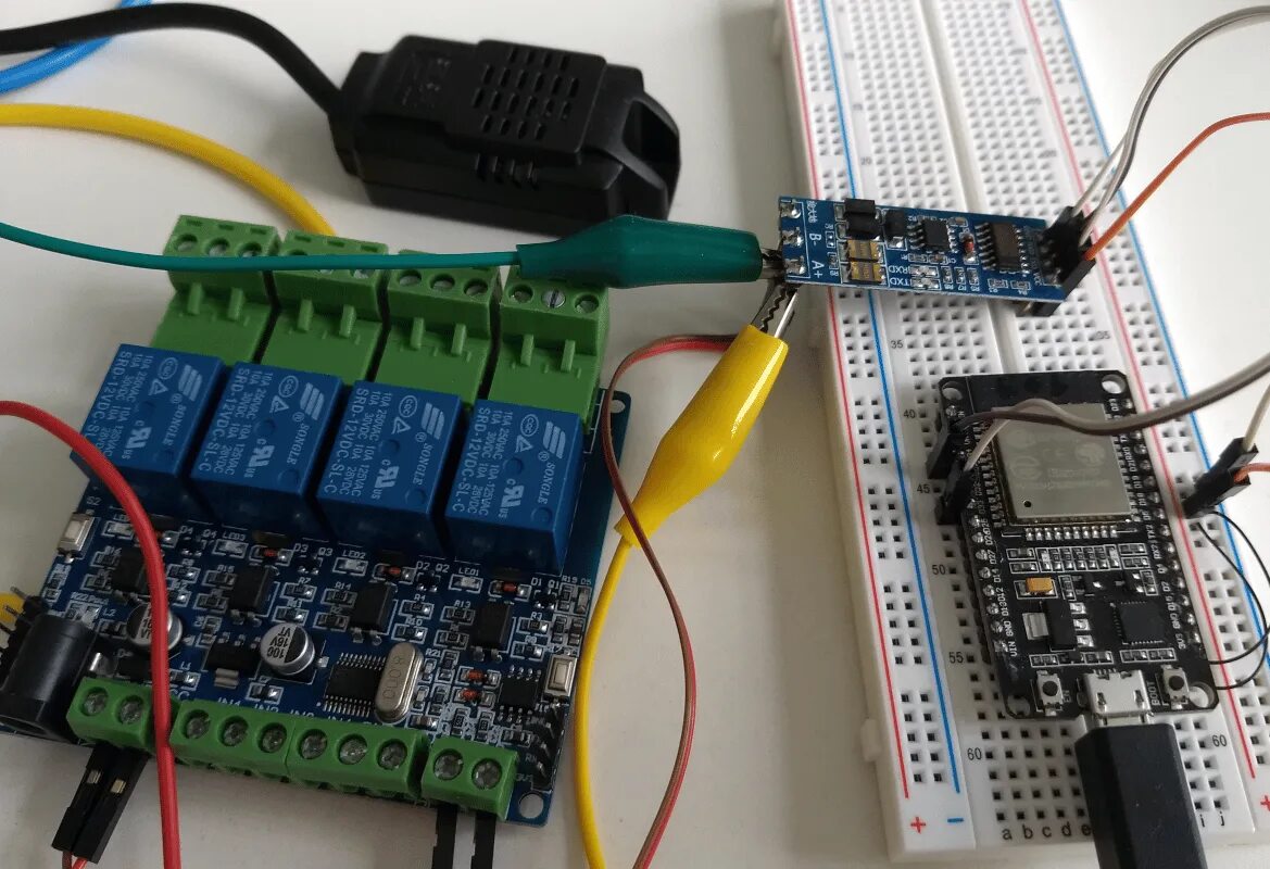 Esp32 Modbus. Esp32 rs485. Пульт Ду к esp32. Esp32 Modbus din DIY.