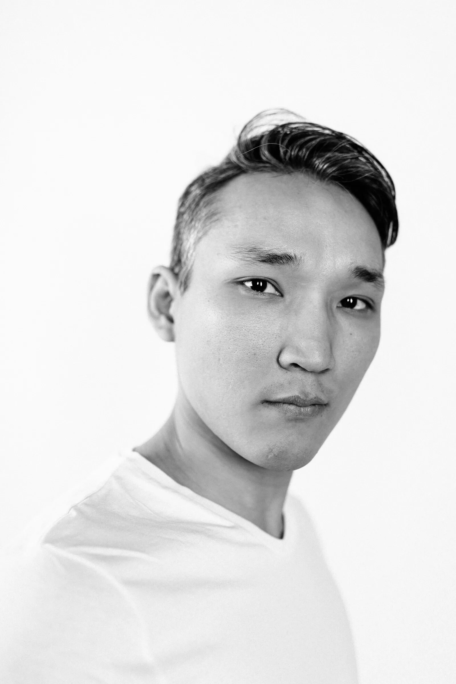 Джан бадмаев. Джан бадмаев актёр сейчас. Джан бадмаев. Джангар бадмаев актер. Джан бадмаев.