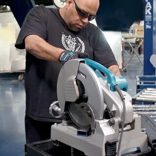 Монтажная пила makita