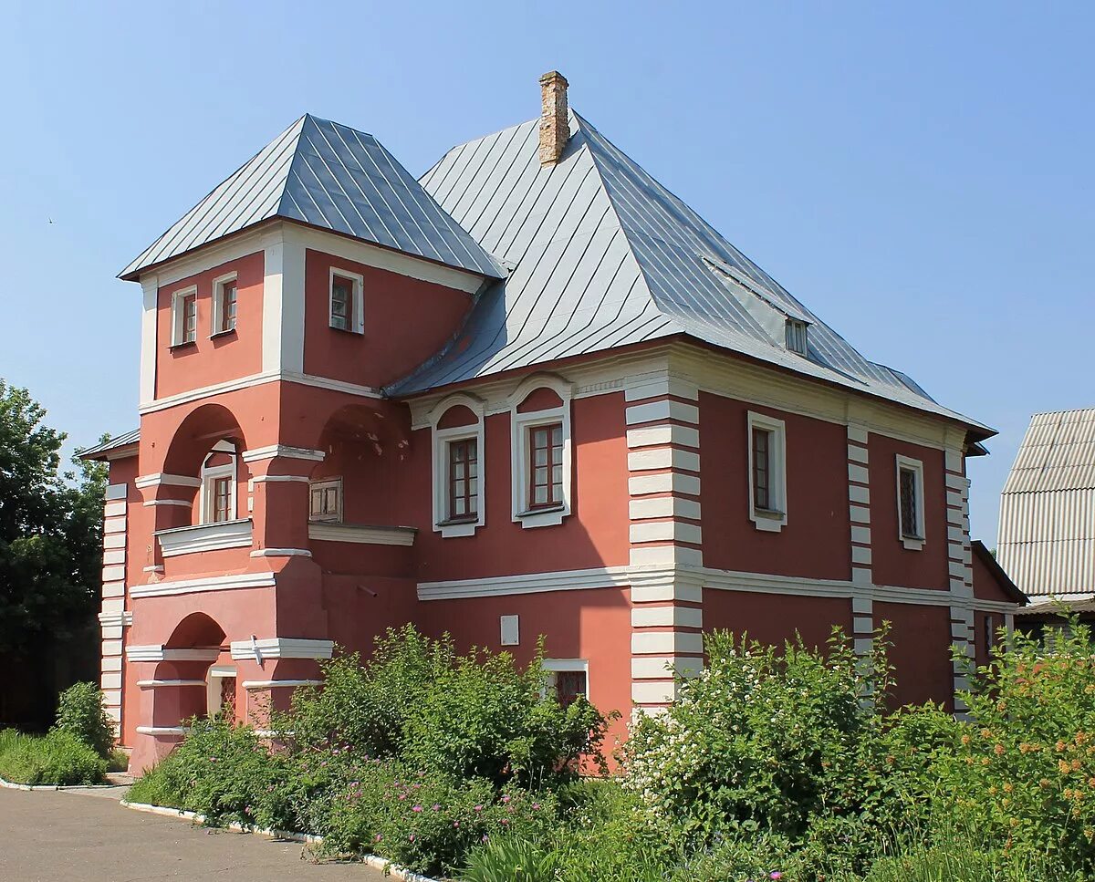 Купцы курск. Курский археологический музей (дом купца хлопонина). палаты бояр ромодановских курск. курский государственный областной музей археологии. дом купца хлопонина курск.
