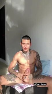 Pídelo al dm 🔥. first_tigger's tweet video. 