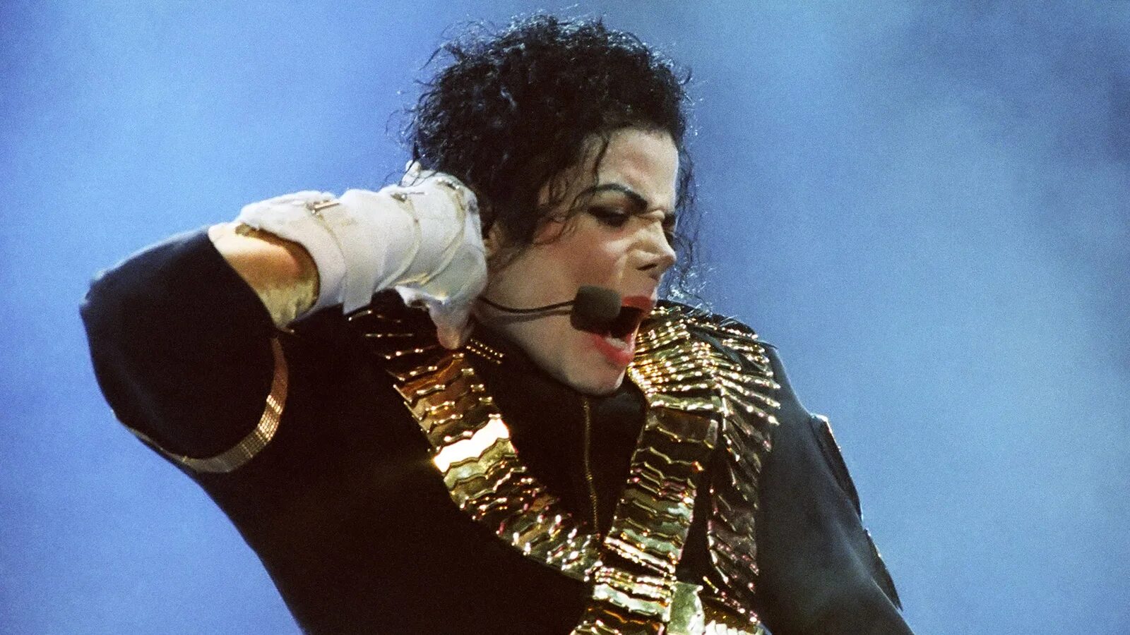 Песни майкла джексона на русском. Michael Jackson 1993. Michael Jackson 1996 Russia.