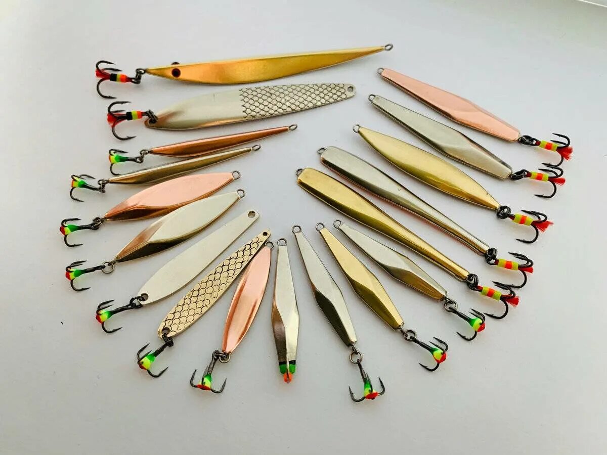 Судаковая блесна зимняя пирс змейка. Блесна nautilus зимняя. Зимняя блесна лепесток. Снасть пилькер на судака. Судаковая.