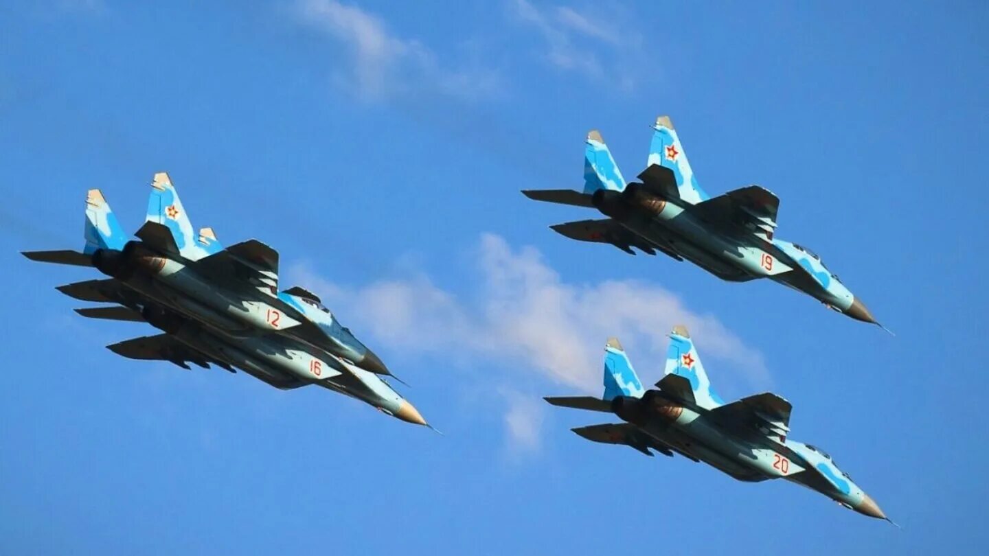 Силы воздушной обороны Республики Казахстан. Миг 29 ВВС Казахстана. Казахстанские су27. Су-27 Казахстан.