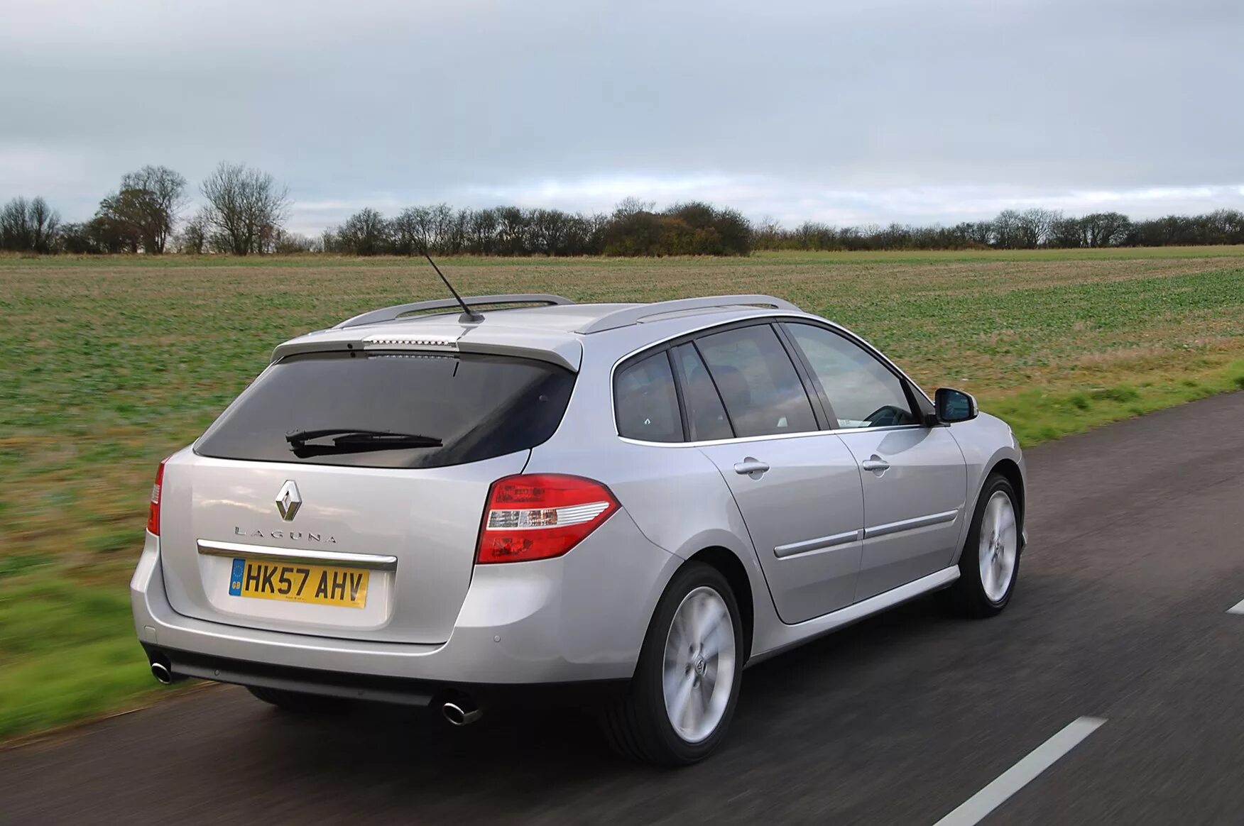 Рено Лагуна универсал 2008. Рено Лагуна 2008. Renault Laguna 2 универсал. Рено Лагуна 3 универсал. Лагуна 2 универсал дизель