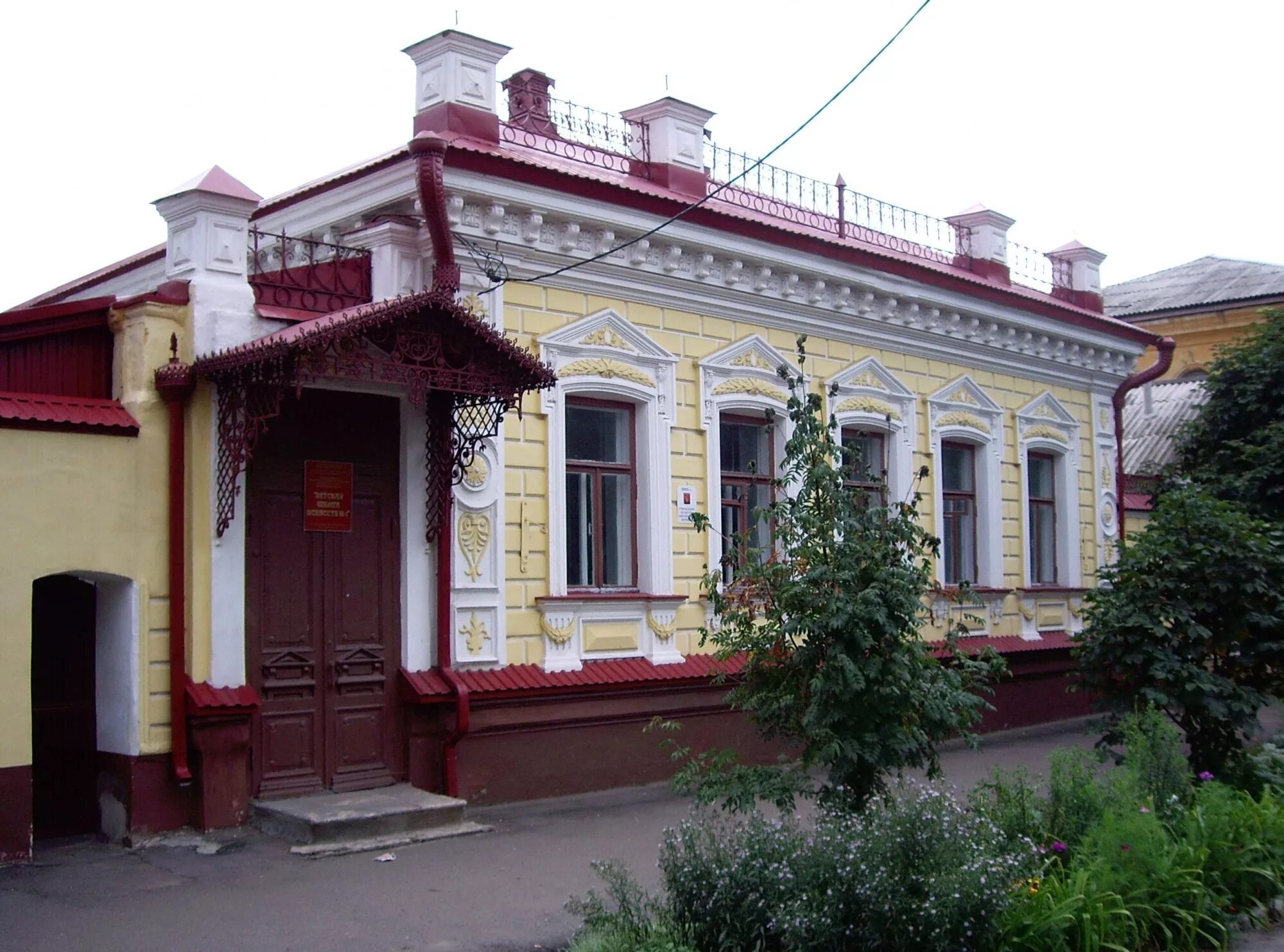 Архитектура города борисоглебска воронежской. Гимназия борисоглебск. Архитектура города борисоглебска воронежской. Памятники архитектуры в борисоглебске воронежской области. Дши 1 вишневецкого борисоглебск.