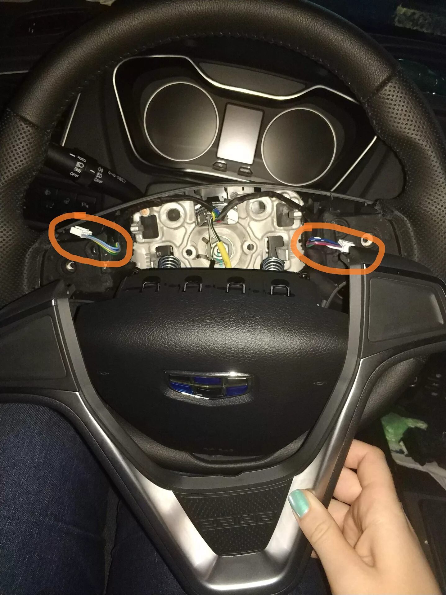Кнопки круиз-контроль - Geely Emgrand 7, 1,8 л, 2018 года своими руками DRIVE2