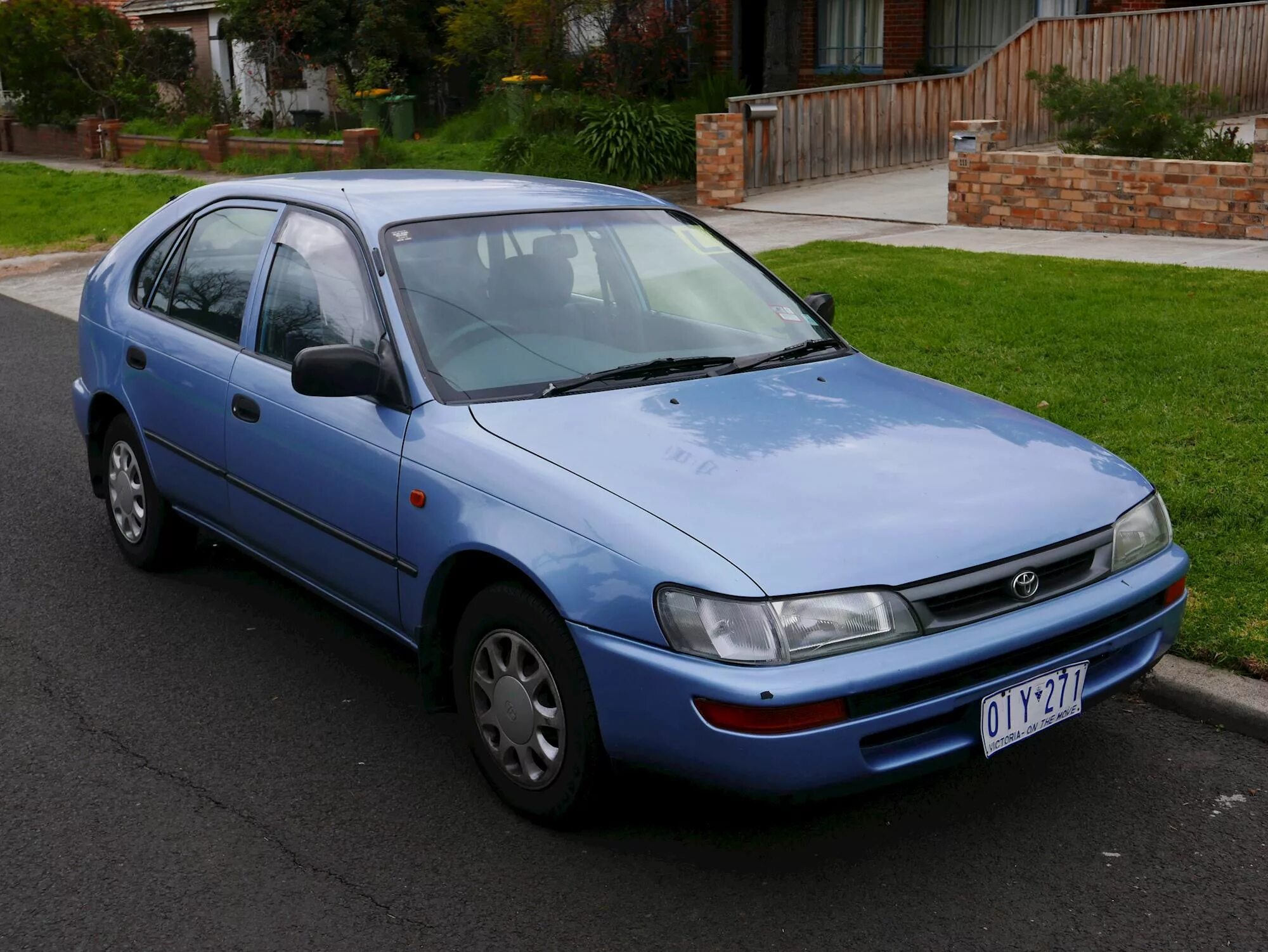 Toyota Corolla 1997. Тойота Королла 1997. Тойота Королла 1997 хэтчбек. Toyota Corolla 1997 хэтчбек. 1997 года архив