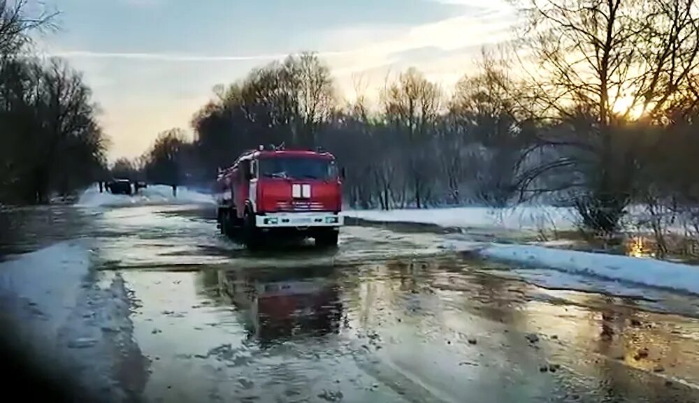 Половодье Ока. Луховицы затопило. Ока разлилась. Ока Луховицы наводнение.