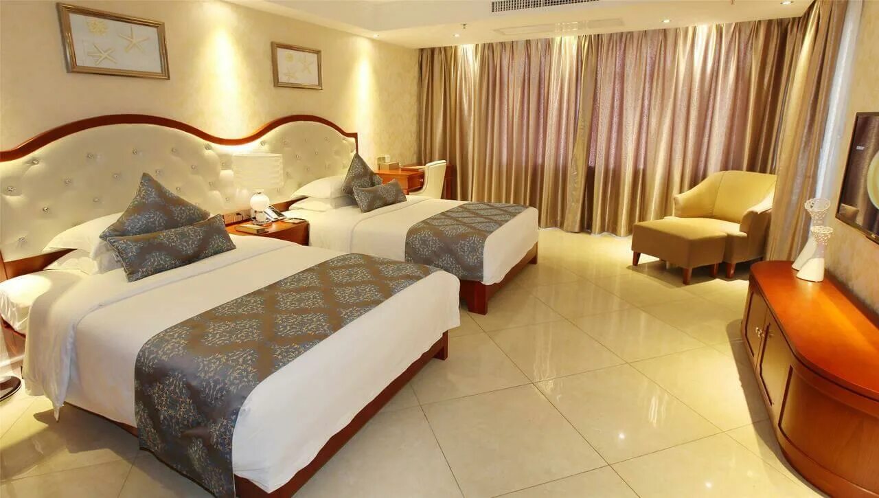 Хайнань отели 4 звезды. Four seasons ocean courtyard хайнань. Отель resort golden palm китай ялувань. Mandarin oriental 5 дадунхай хайнань. Four points by sheraton hainan 5.